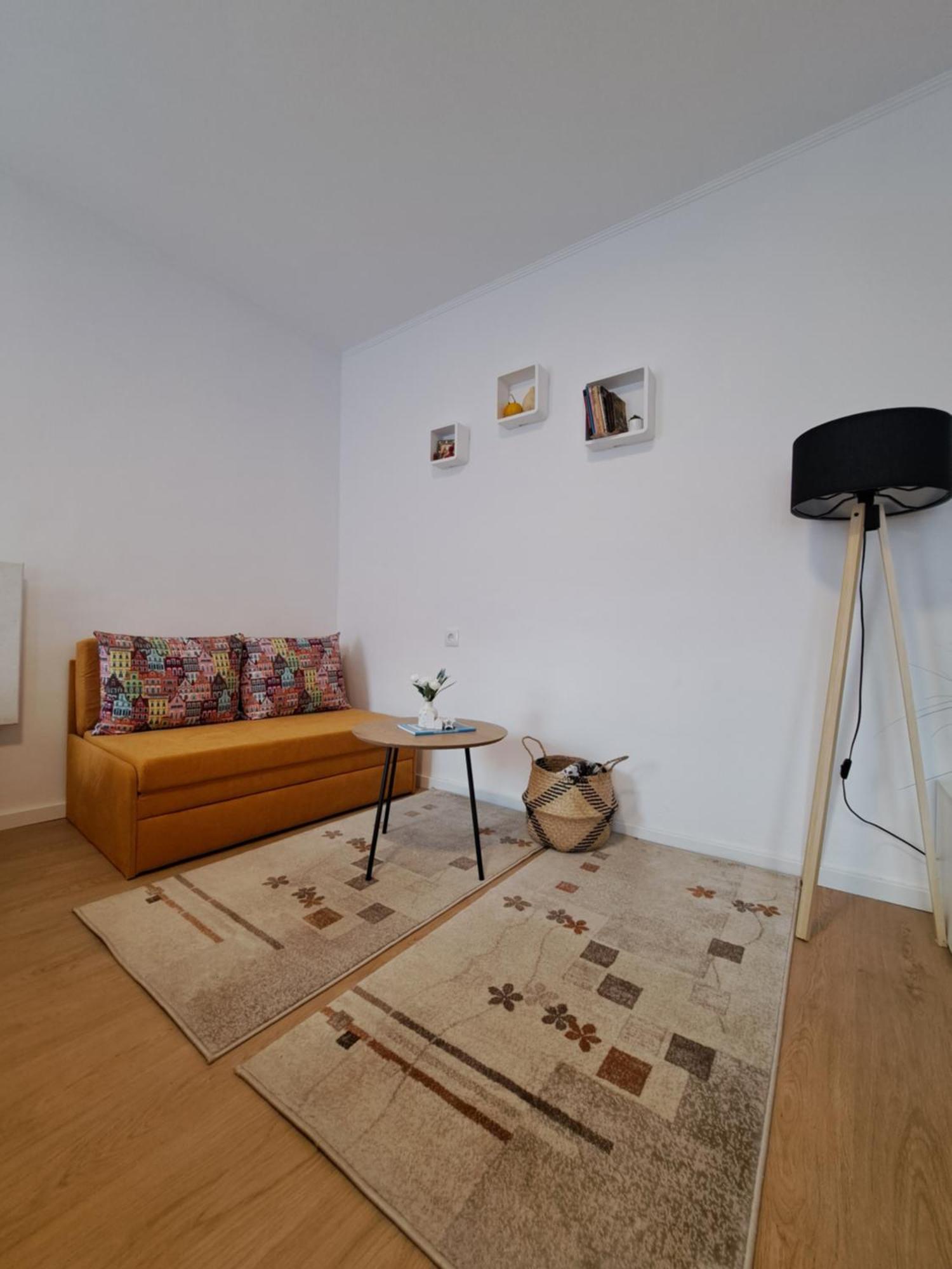 Studio With Free Parking In The Center - Deliamo 3 Sibiu Luaran gambar